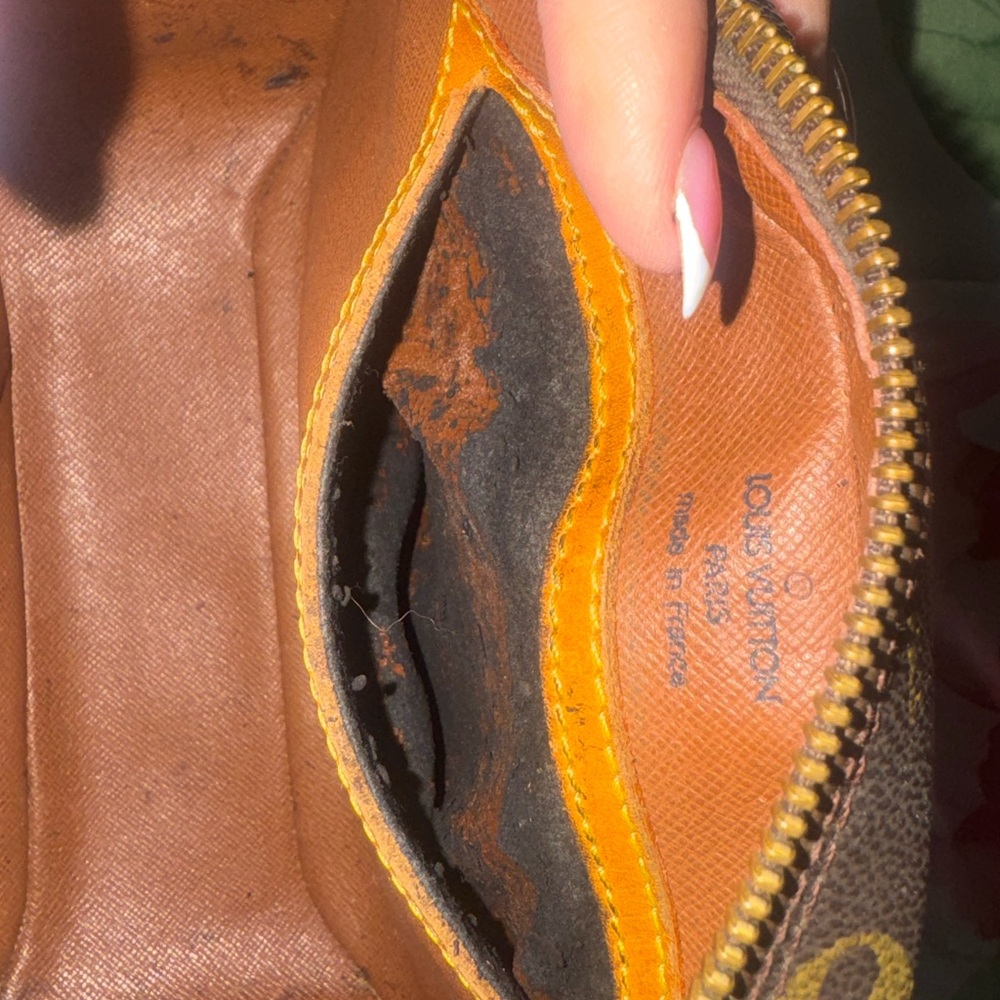 Louis Vuitton Monogram Crossbody Bag in Brown and Tan - Picture 12 of 16